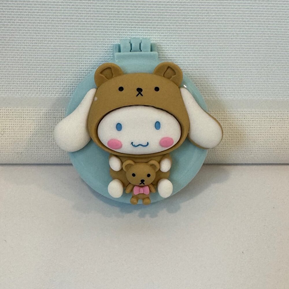 Cinnamoroll hairbrush